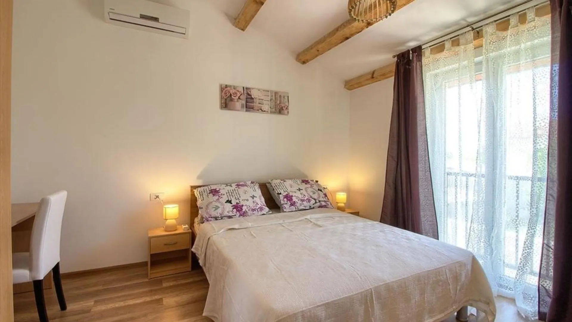 Ferienhaus Mit Privatpool Fuer 10 Personen Ca 150 Qm In Medulin, Istrien Suedkueste Von Istrien PUY 펜션